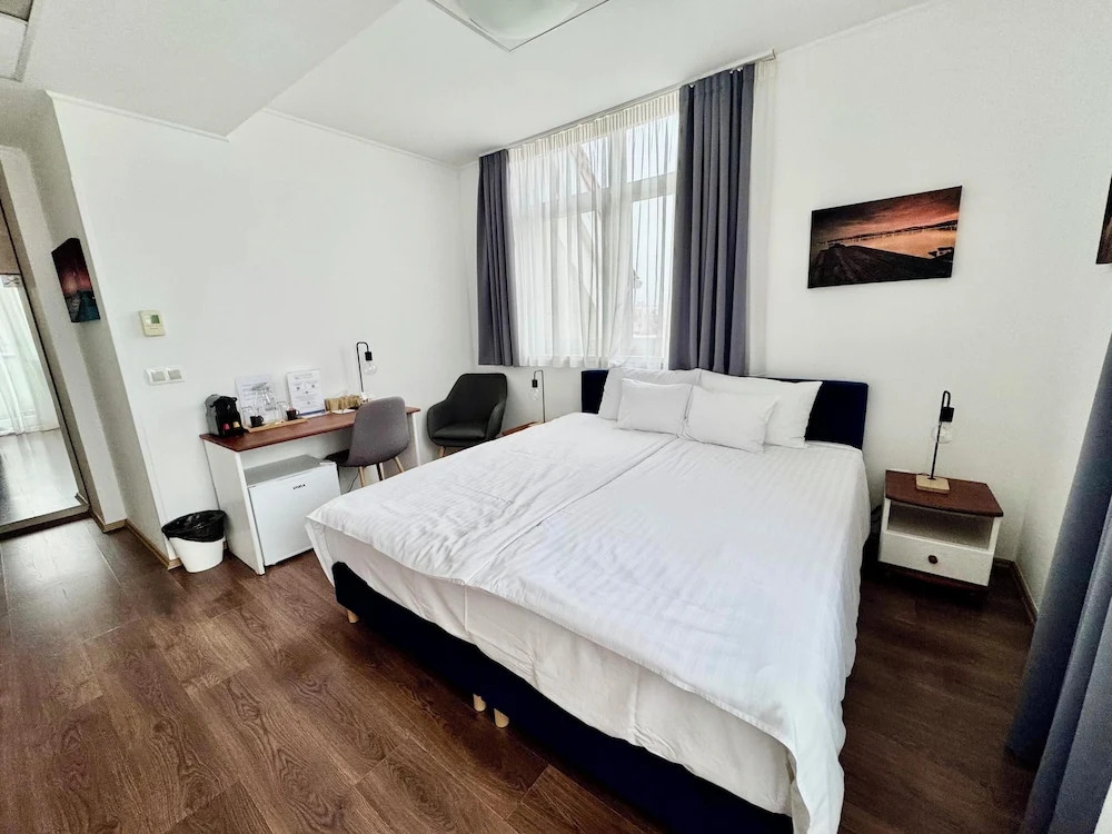 Foto - Rooftop City Residence with Underground Parking