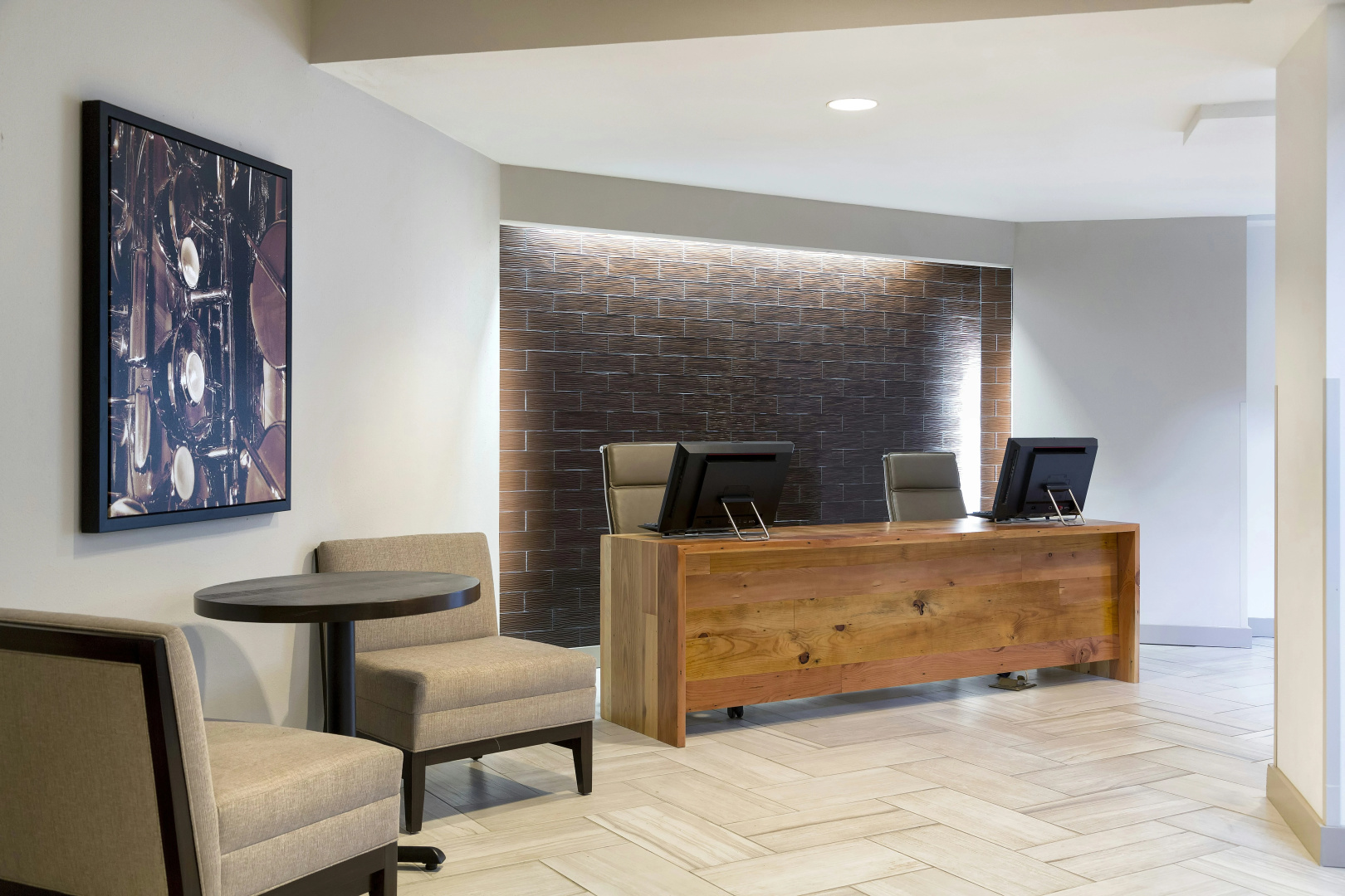 Foto - DoubleTree Suites by Hilton Nashville Airport
