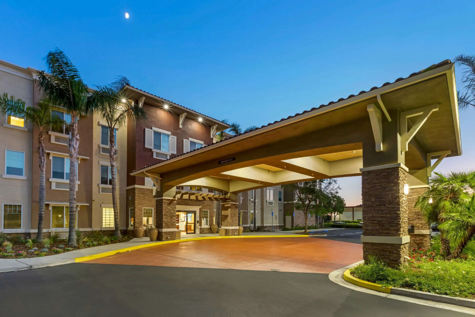 Foto - Comfort Inn & Suites near Ontario Airport