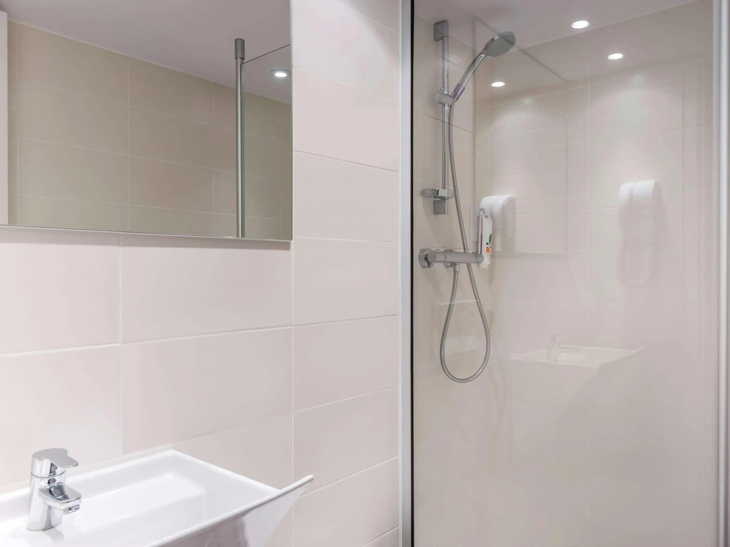 Photo - ibis Styles Paris Eiffel Cambronne