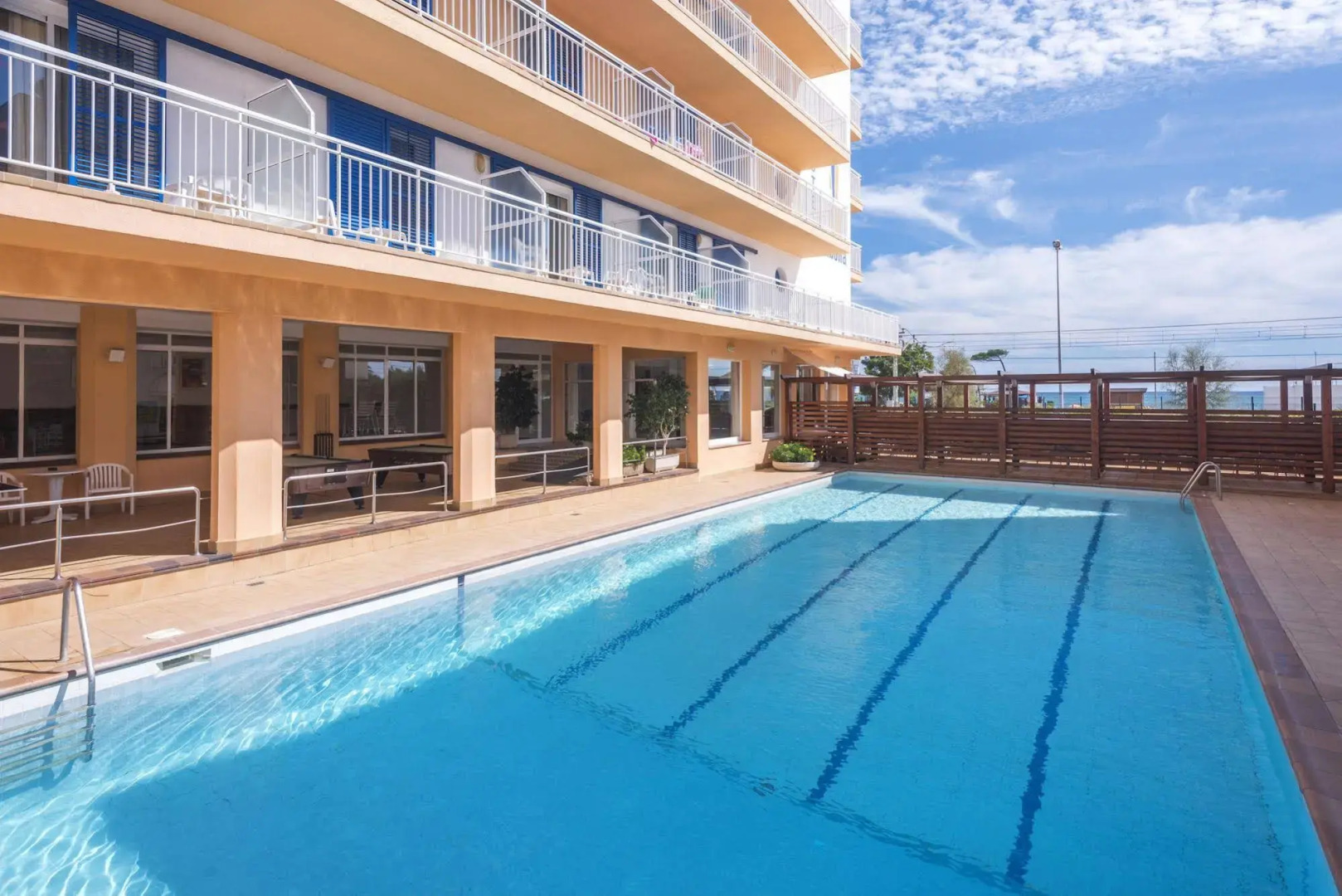 Photo - Hotel Sorrabona