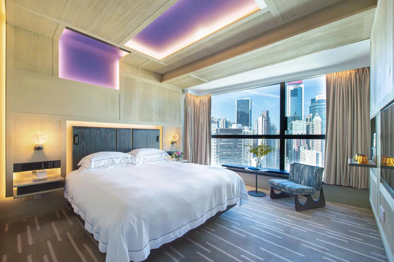 Photo - The Emperor Hotel