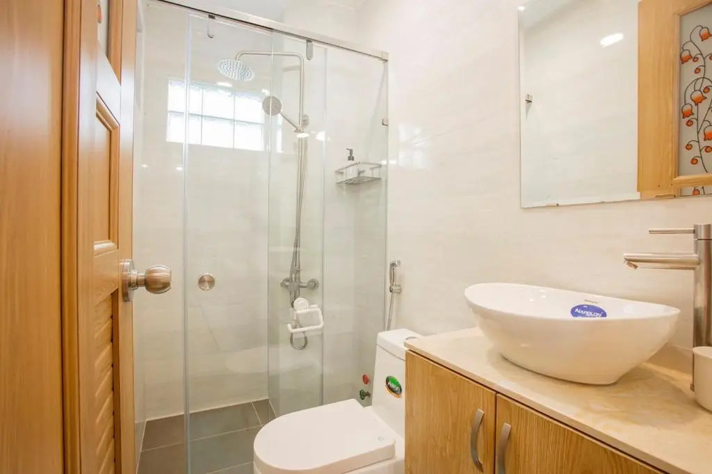 Photo - Jen & Friends House