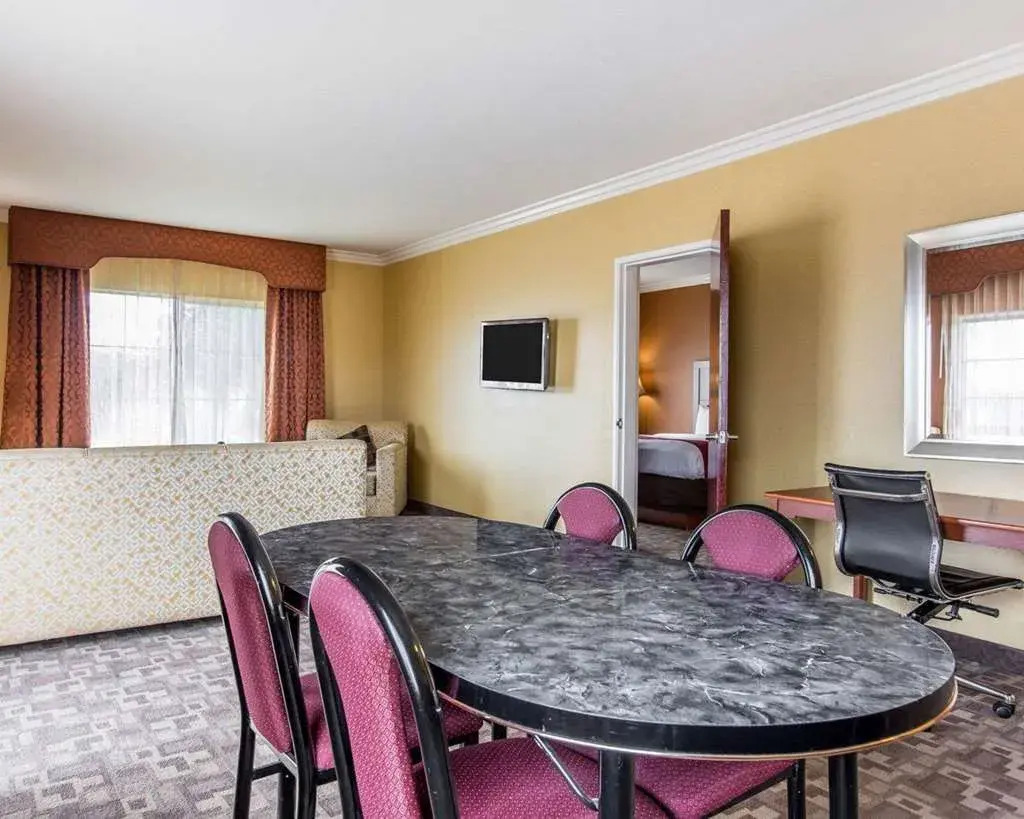 Photo - Comfort Suites Oceanside Camp Pendleton Area