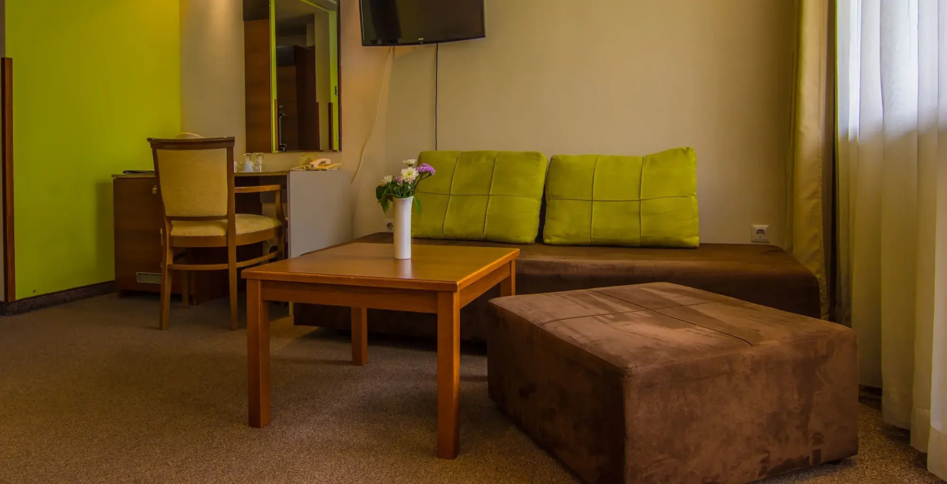 Foto - Hotel Forum - Free Parking for cars