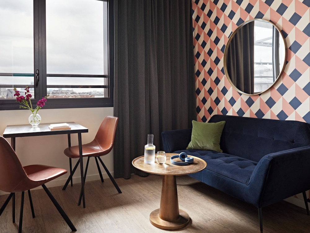 Photo - YAYS Paris Issy by Numa