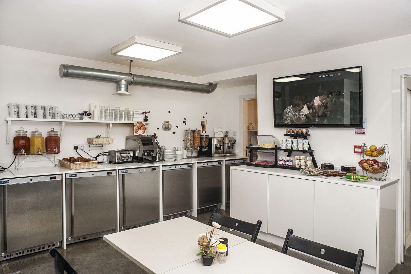 Photo - Nox Hotels Hyde Park