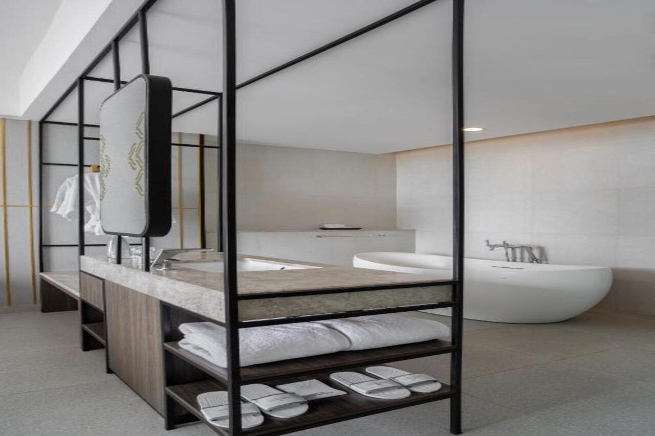 Hotel Santika Premiere Padang