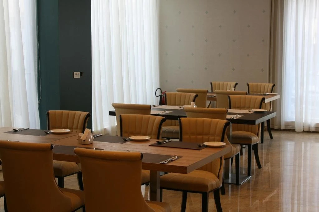 Photo - The Secure Inn Hotel Muscat