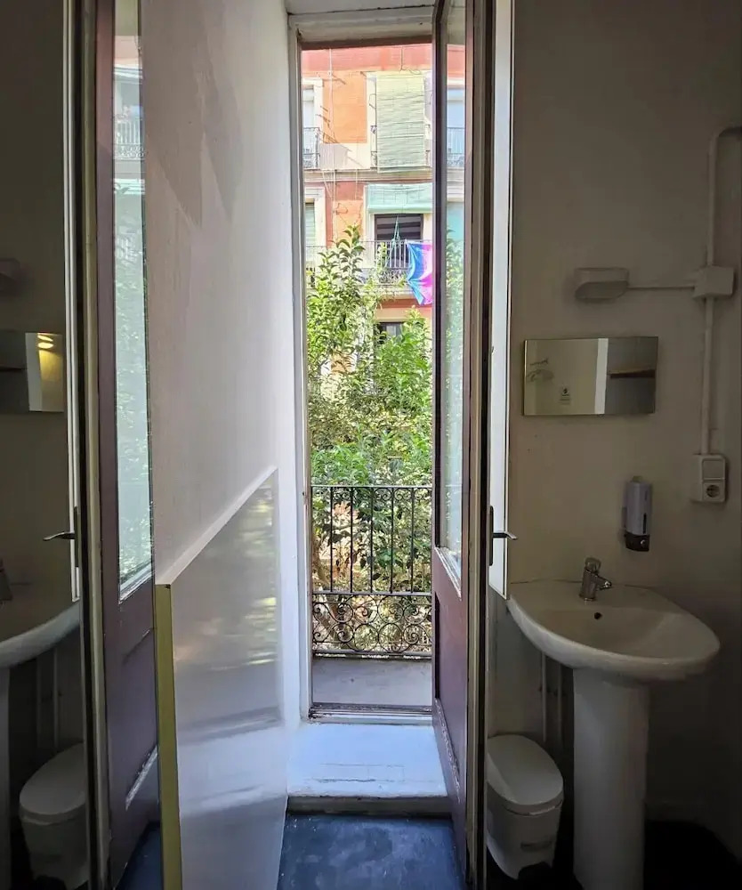 Foto - Central and Basic Universitat for YOUNG HOSTEL