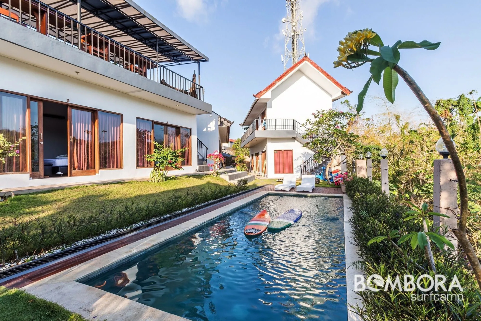 Foto - Bombora Surf Camp