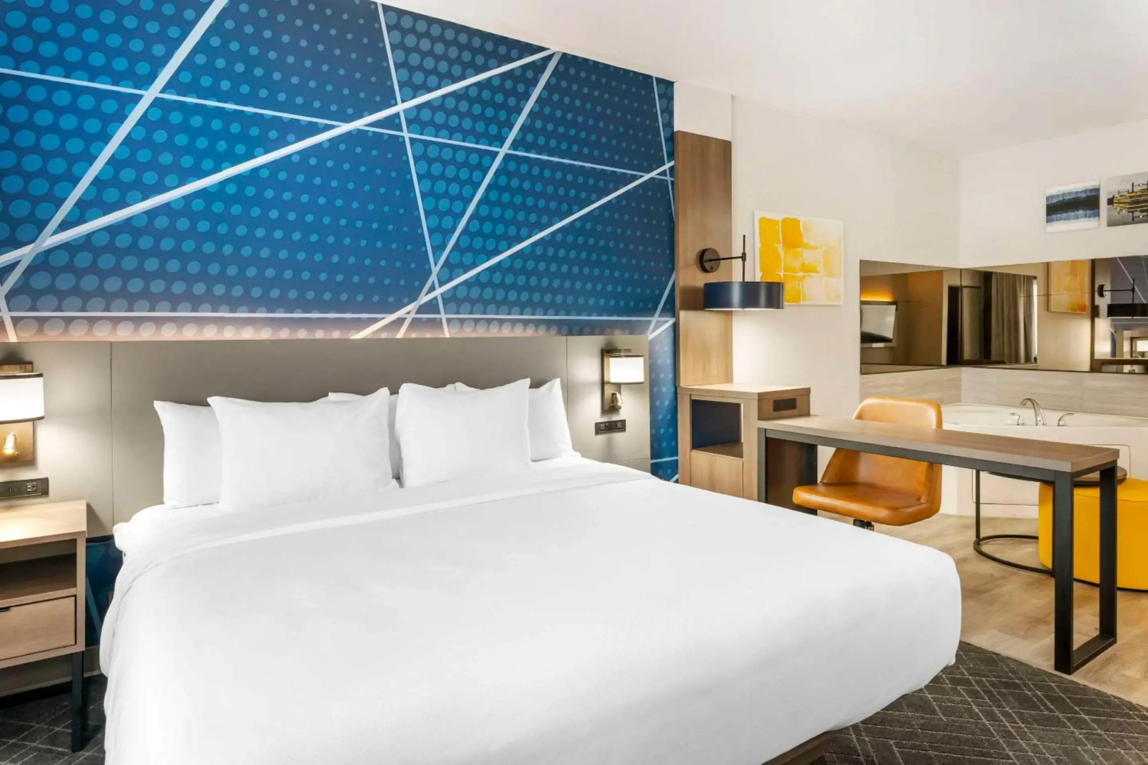 Photo - Comfort Suites Elgin Northwest