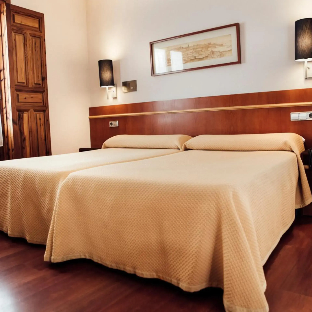 Photo - Hotel Santa Isabel