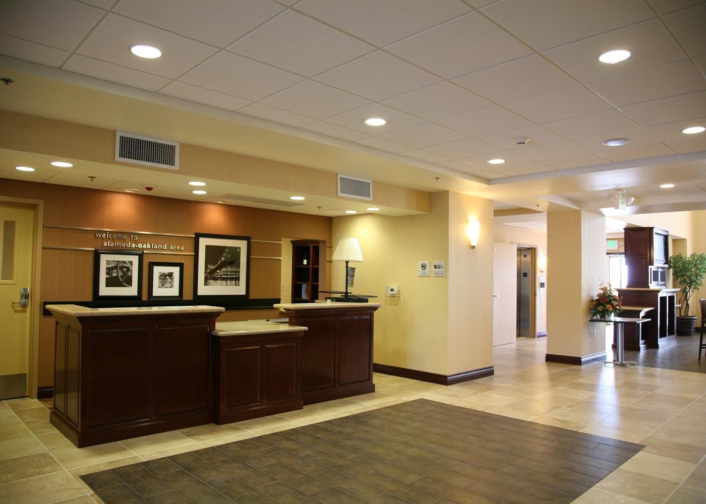 Foto - Hampton Inn & Suites Oakland Airport-Alameda