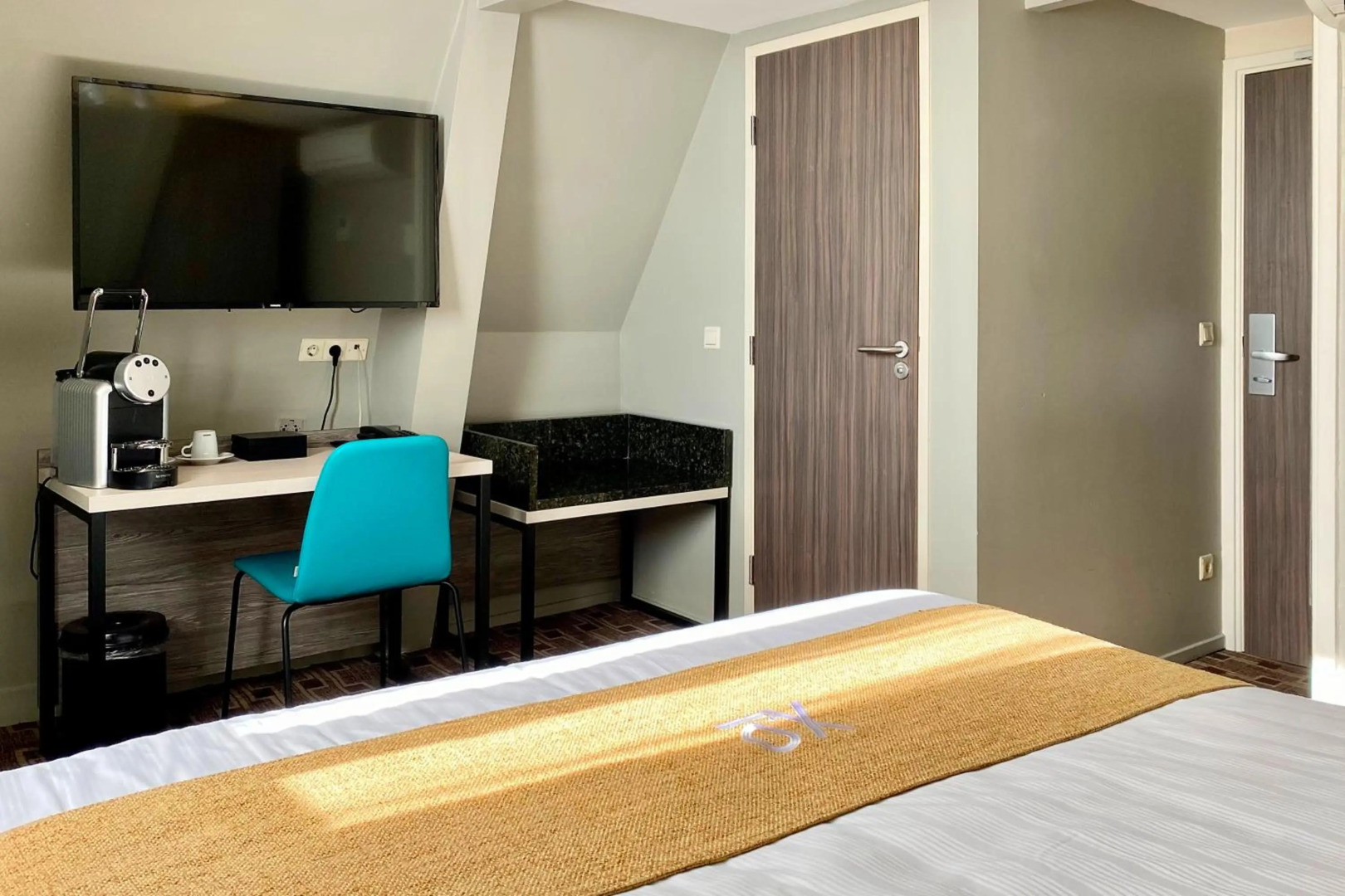 Photo - Pannee Lodge Khaosan - SHA Plus