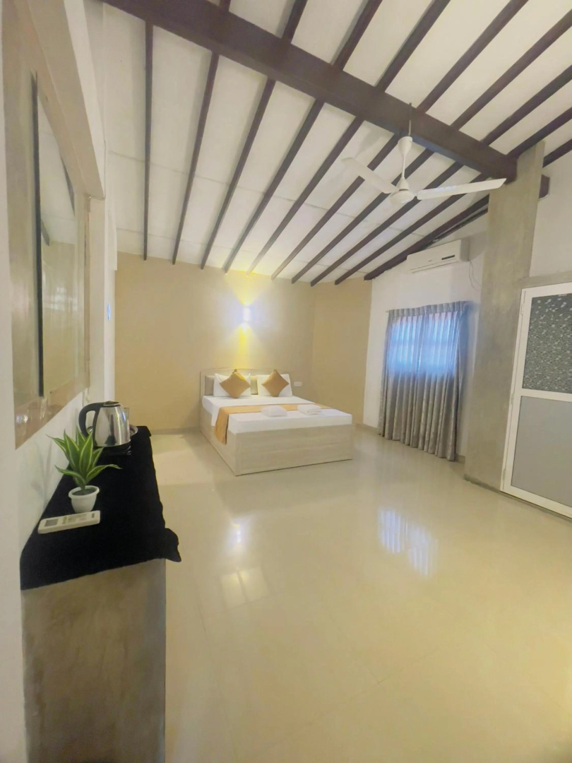 Photo - Chrish Residence