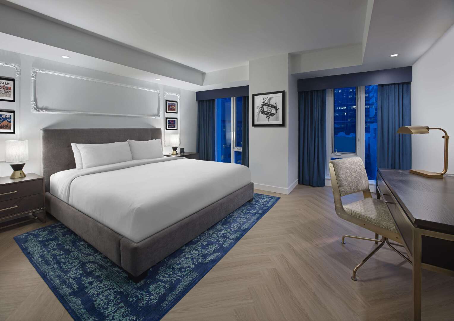 Photo - Pantages Hotel Toronto Centre