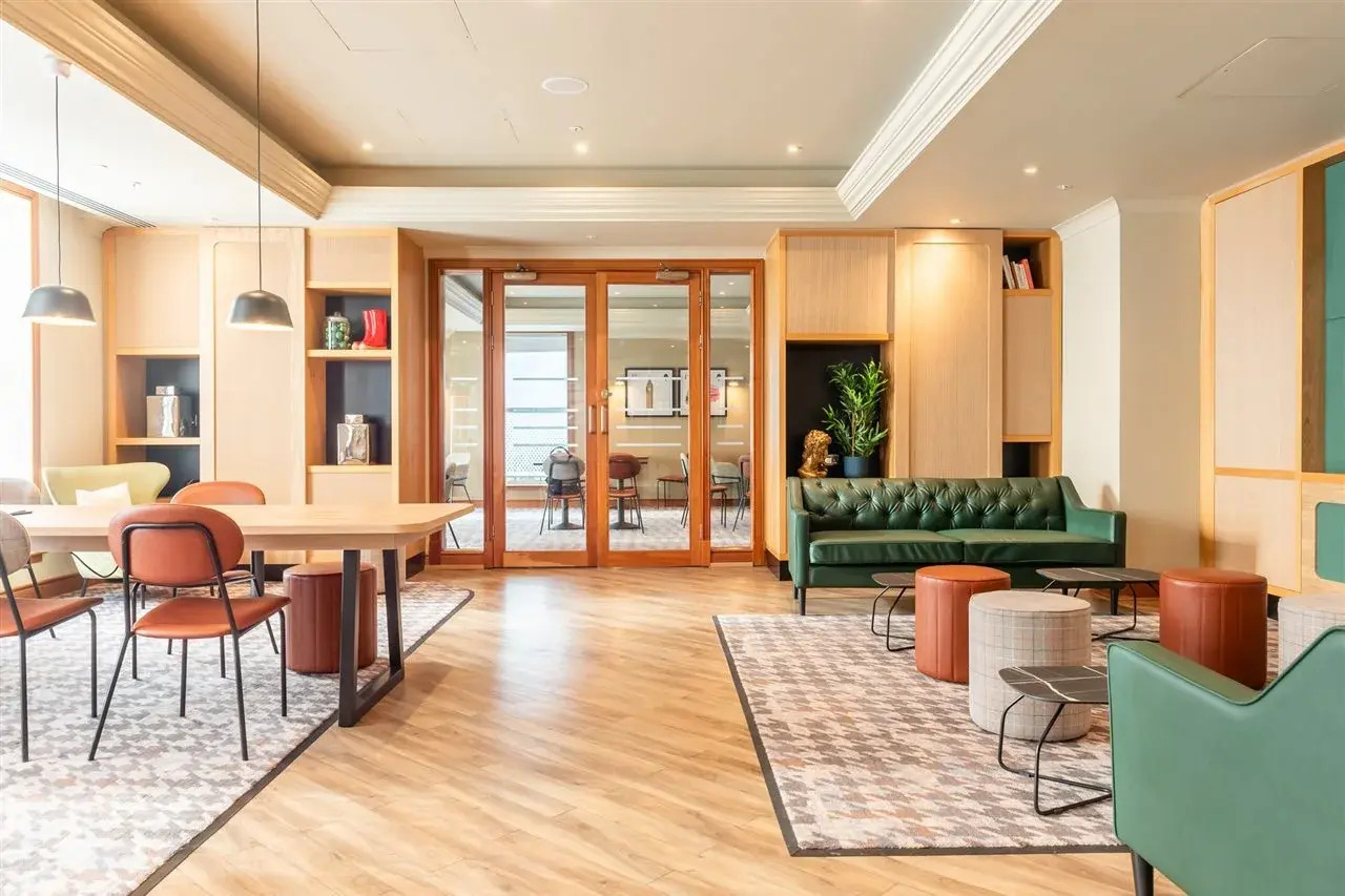 Photo - B&B HOTEL London Heathrow