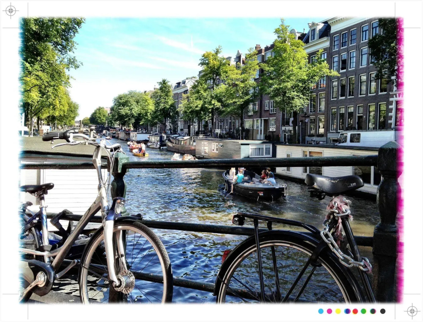 Photo - The Townhouse Hotel