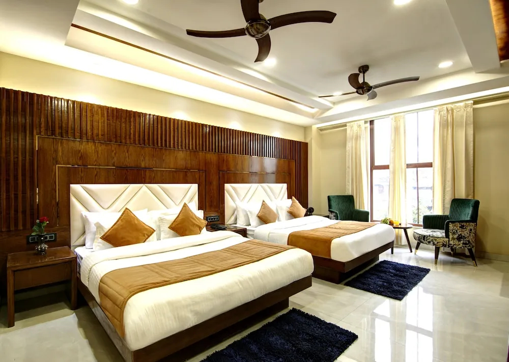 Photo - The Leena International-Near Connaught Place & New Delhi Railway Station