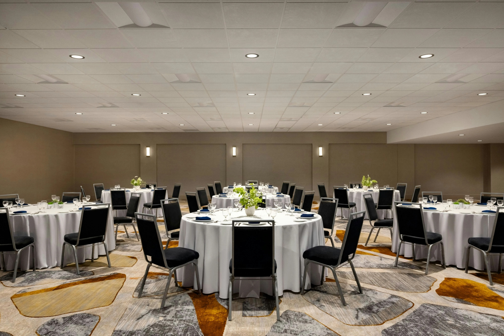 Photo - Madison Marriott South