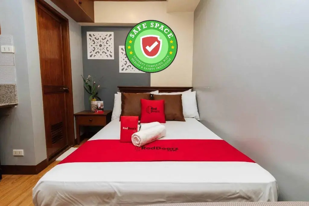 Foto - RedDoorz at Moonwalk Paranaque