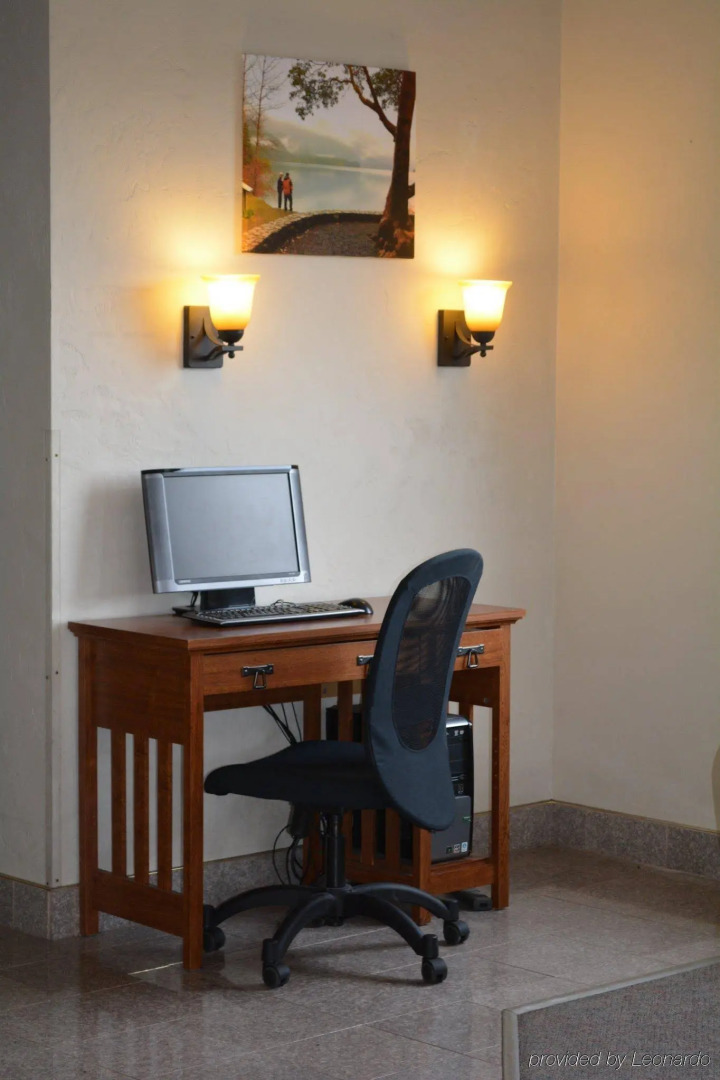 Photo - Super 8 by Wyndham Port Angeles at Olympic National Park