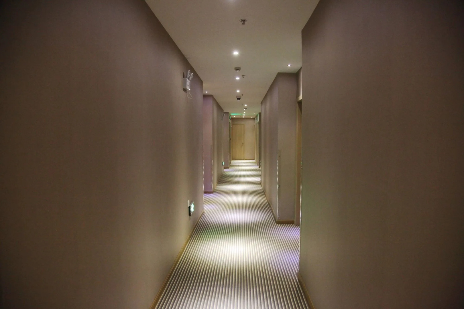 Foto - Shanghai Fish Inn East Nanjing Road