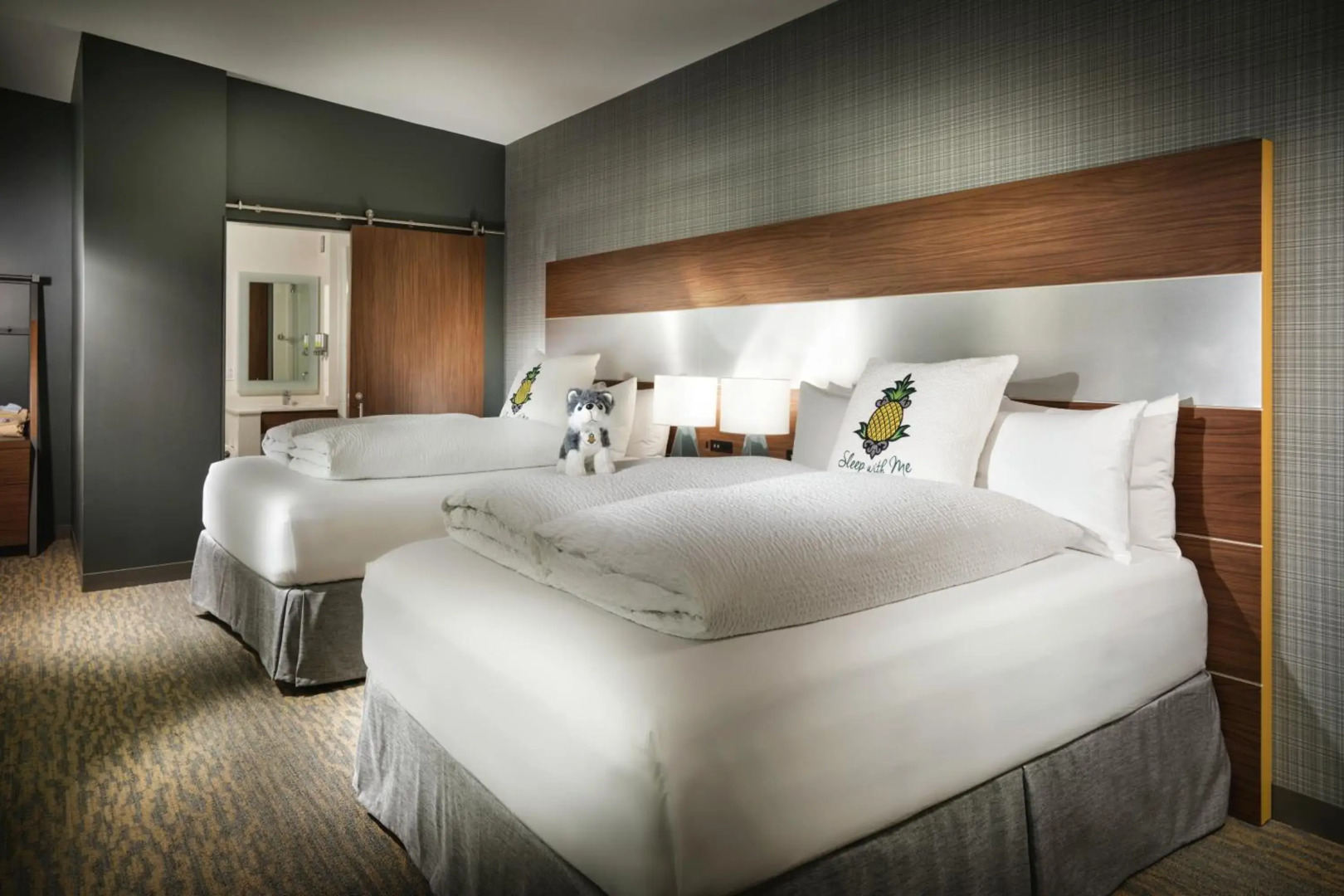 Photo - Staypineapple, Hotel Z, Gaslamp San Diego