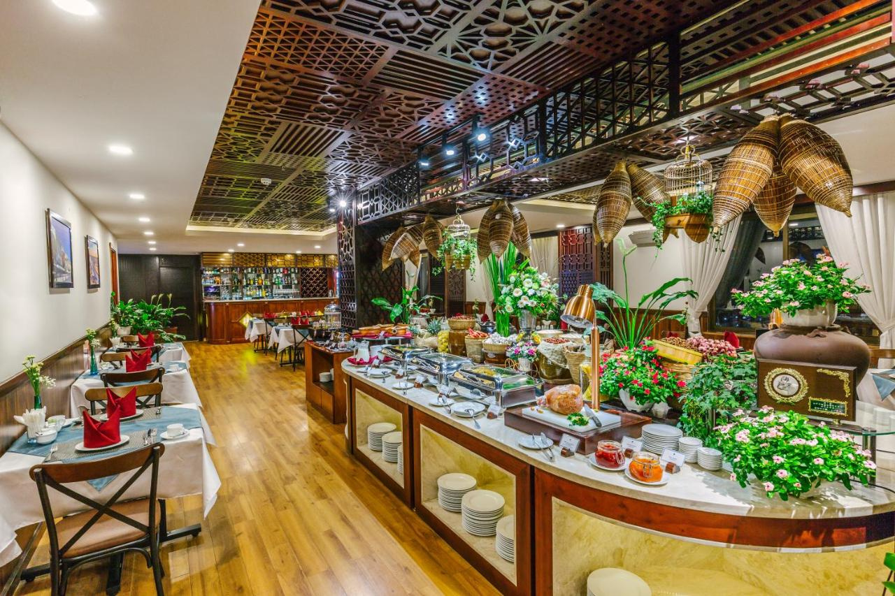 Photo - Happy Life Grand Hotel & Sky Bar