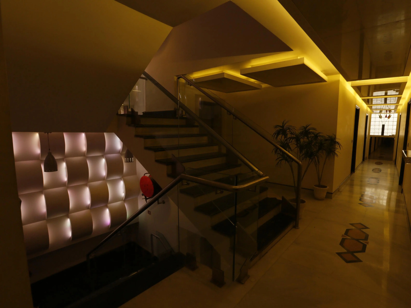 Foto - Hotel Good Times - 3 Minutes from Metro