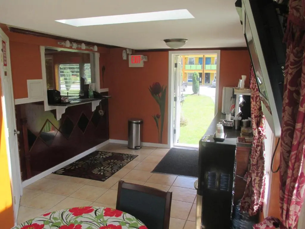 Photo - Plum Tree Inn