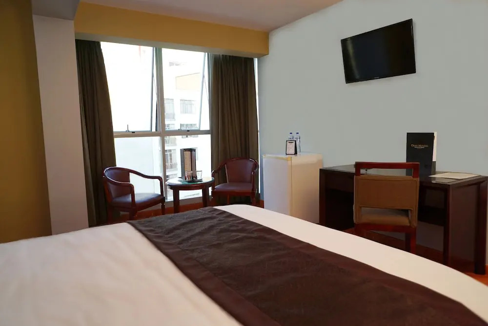 Photo - Gran Mundo Hotel & Suites