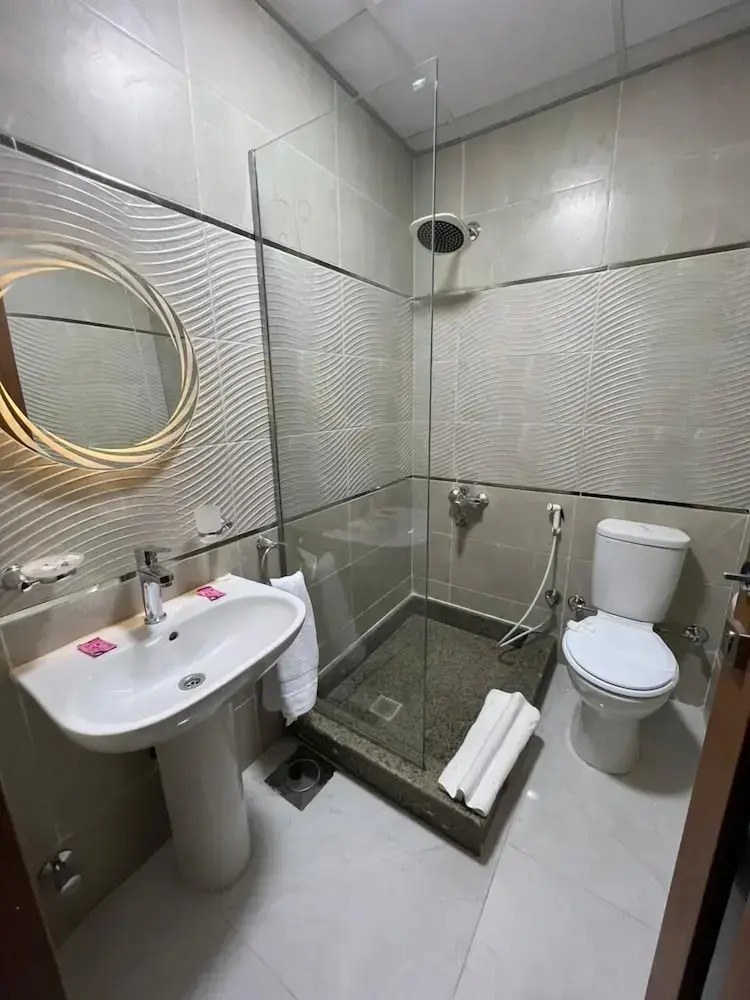 Photo - Royal Home Hotel