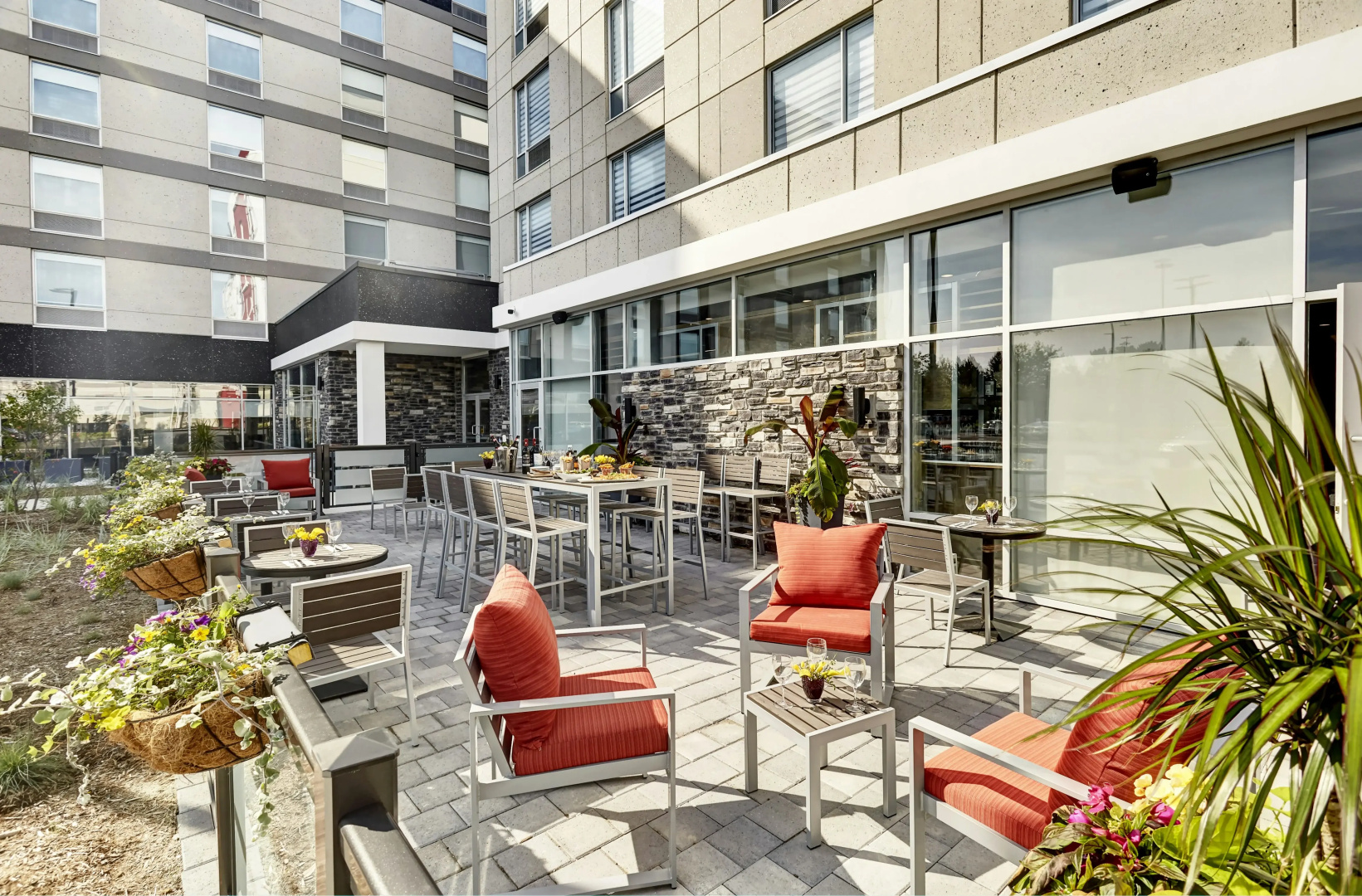 Photo - Hilton Garden Inn Toronto Brampton West