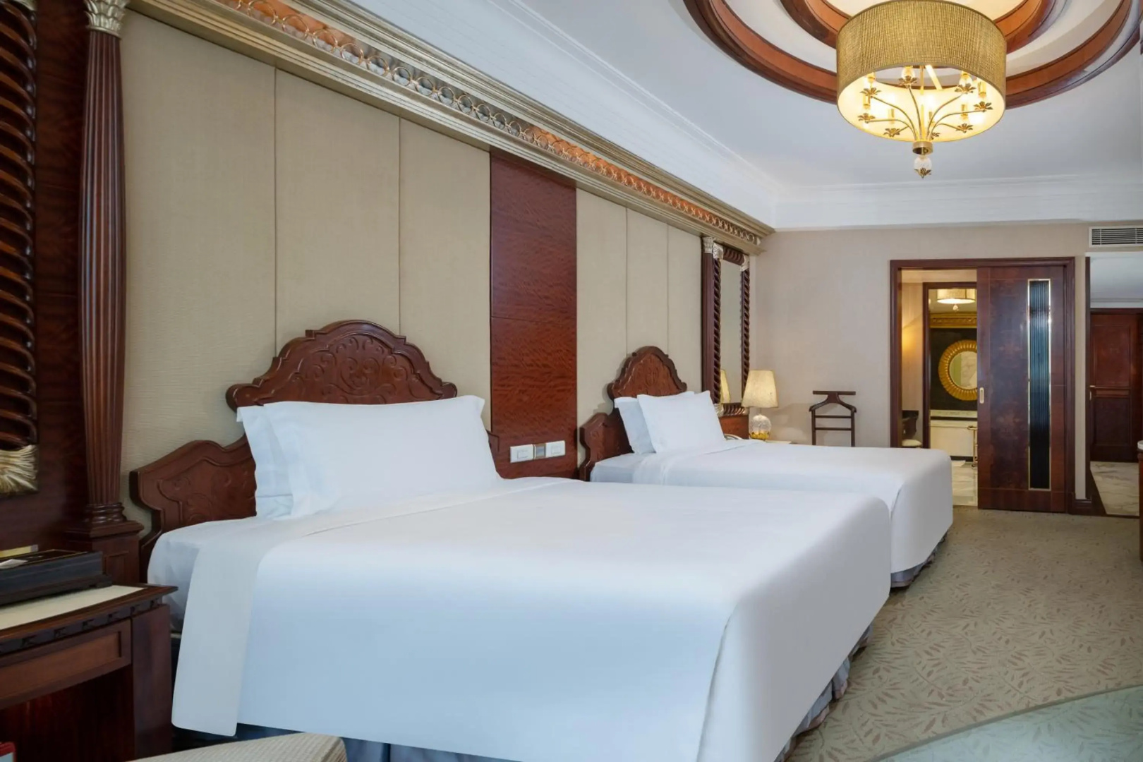 Photo - Regal Palace Hotel