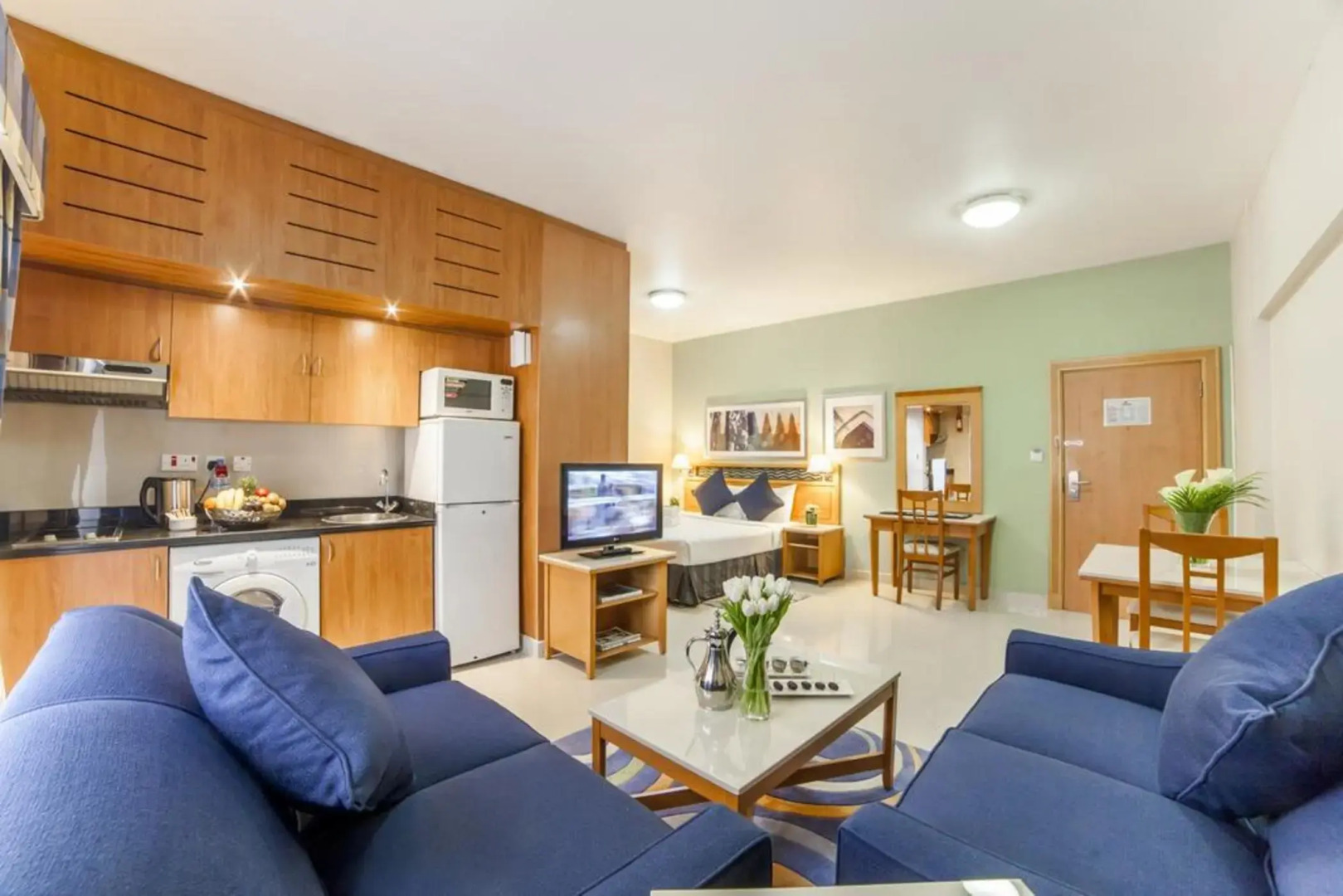 Photo - Golden Sands Suites