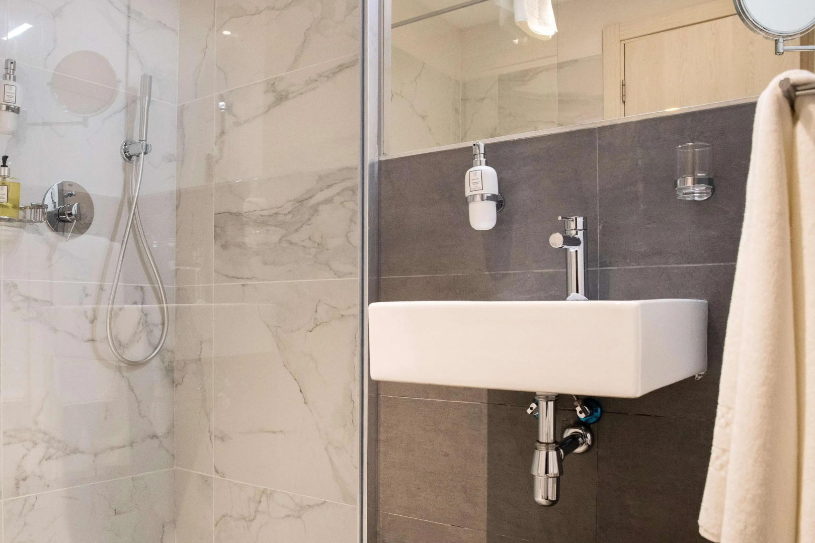 Photo - 1926 Le Soleil Hotel & Spa