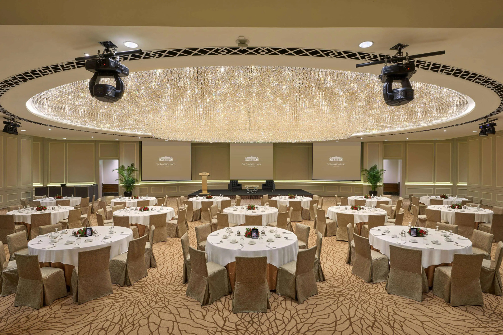 Photo - The Fullerton Hotel Singapore