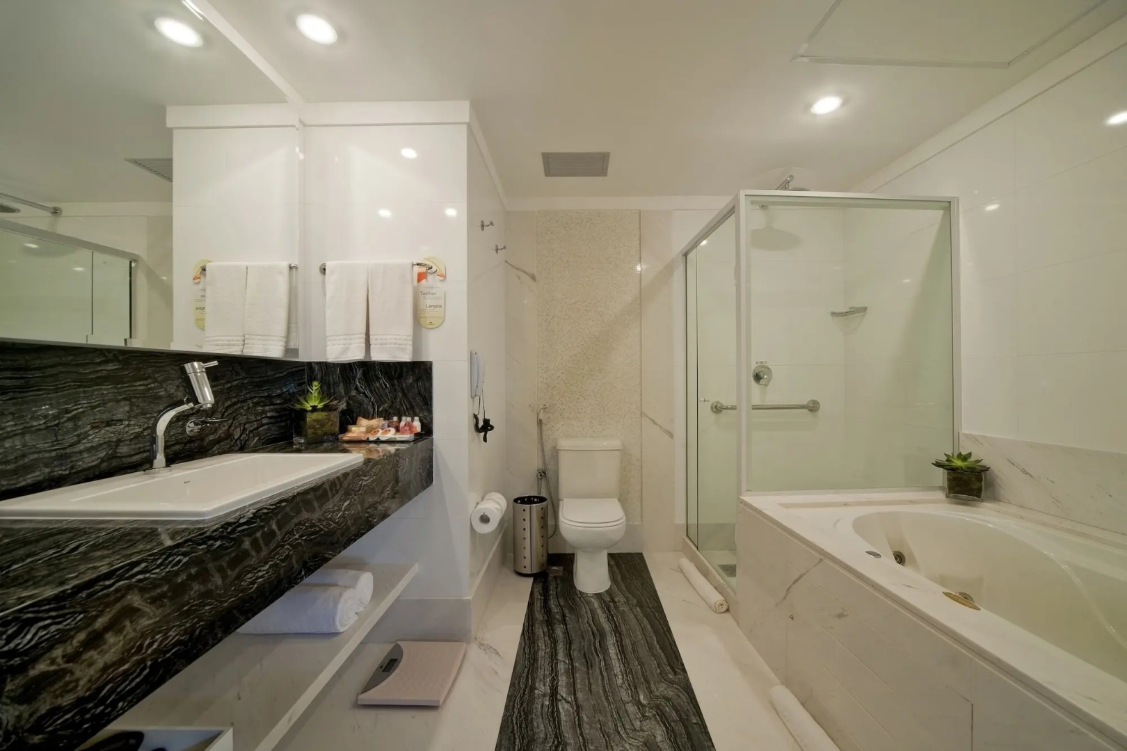 Foto - Quality Hotel Vitoria