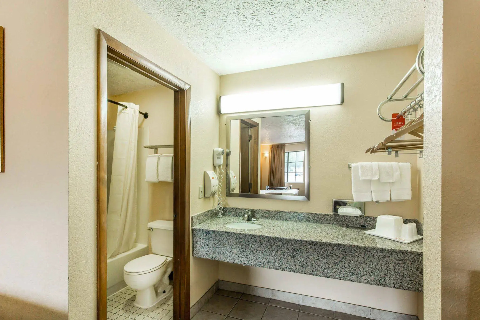 Foto - Econo Lodge Nashville North