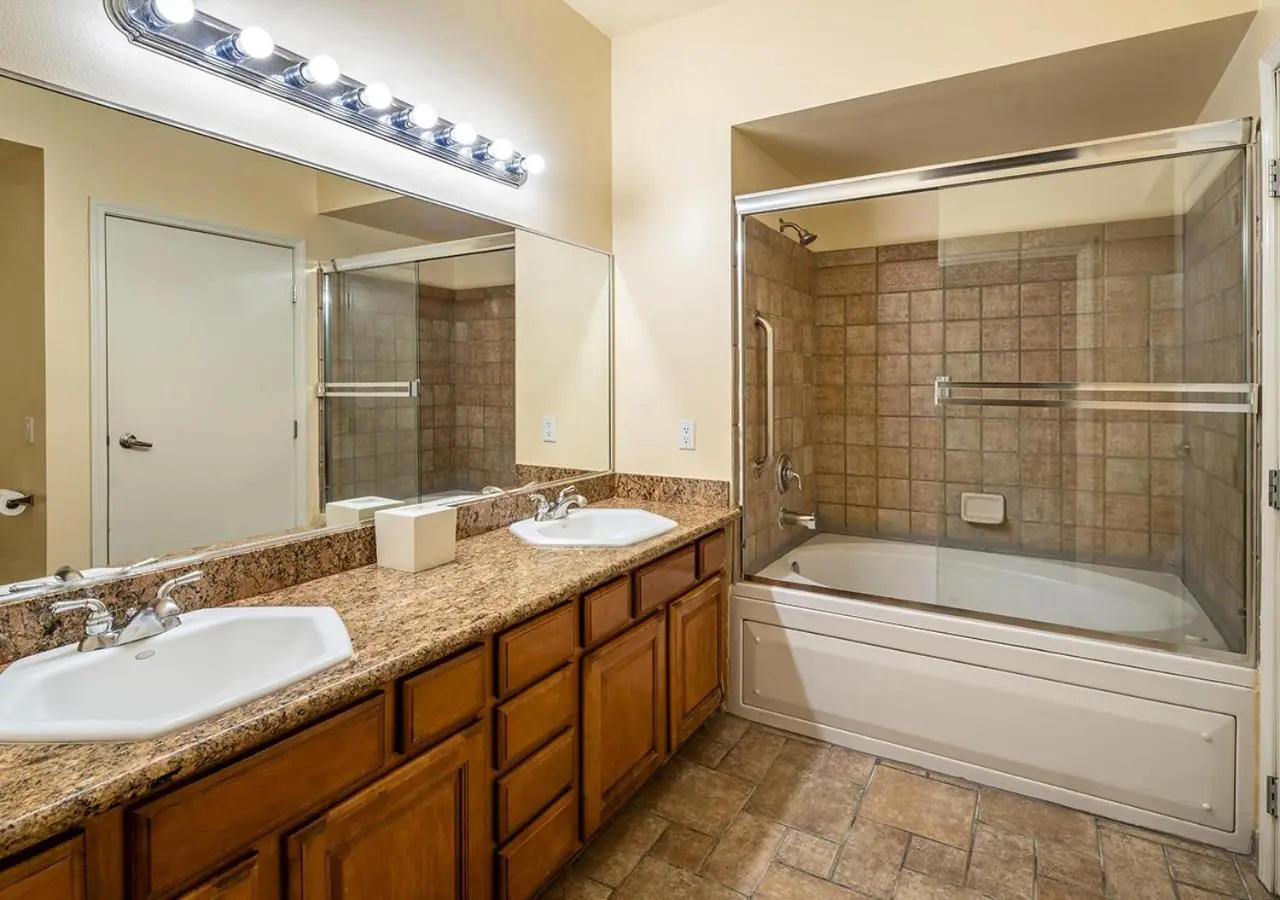 Photo - Club De Soleil All-Suite Resort