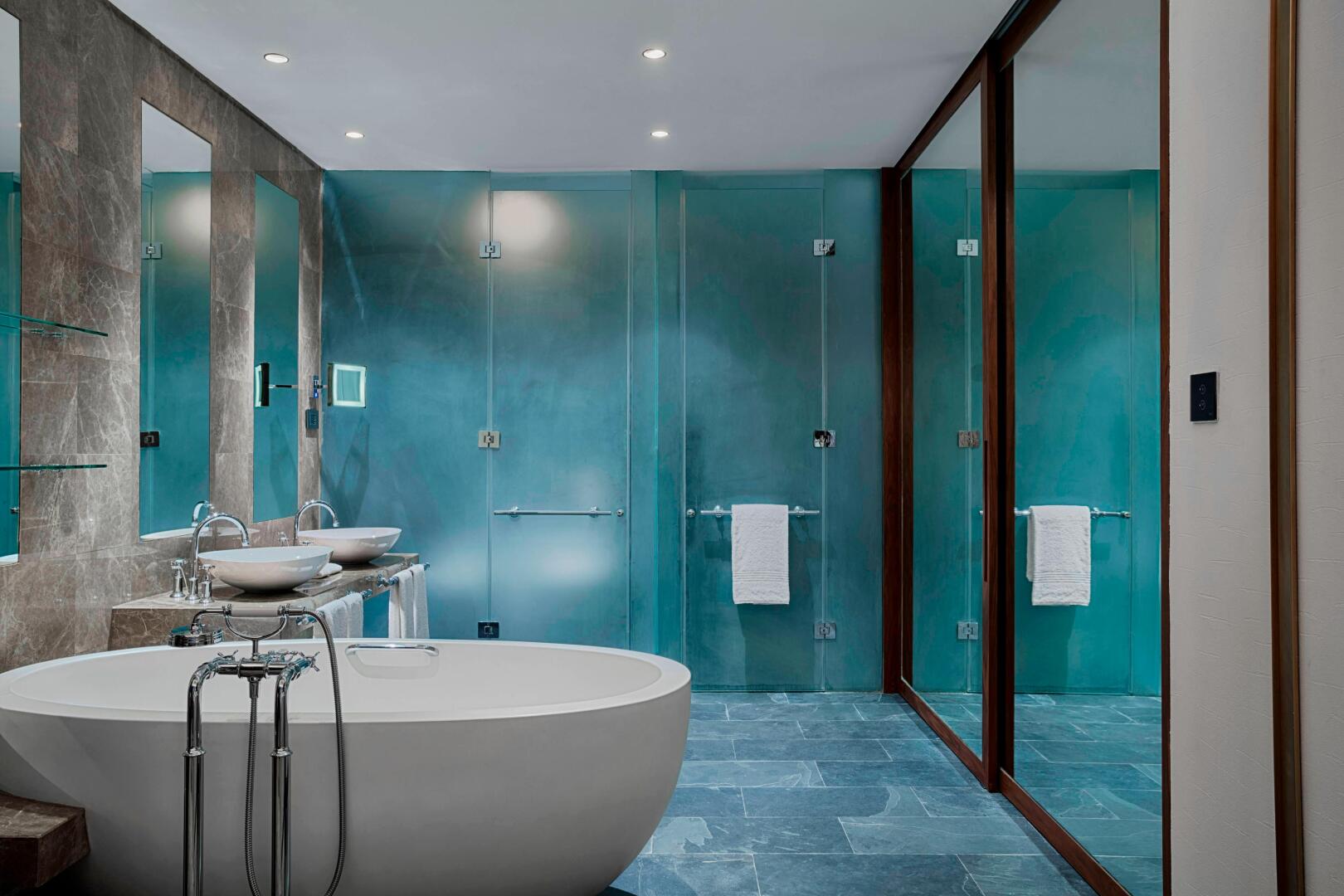 Photo - The Westin Doha Hotel & Spa