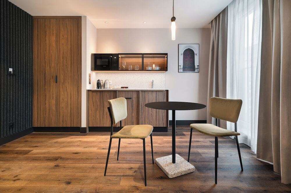 Photo - Radisson RED Hotel & Radisson RED Apartments, Kraków