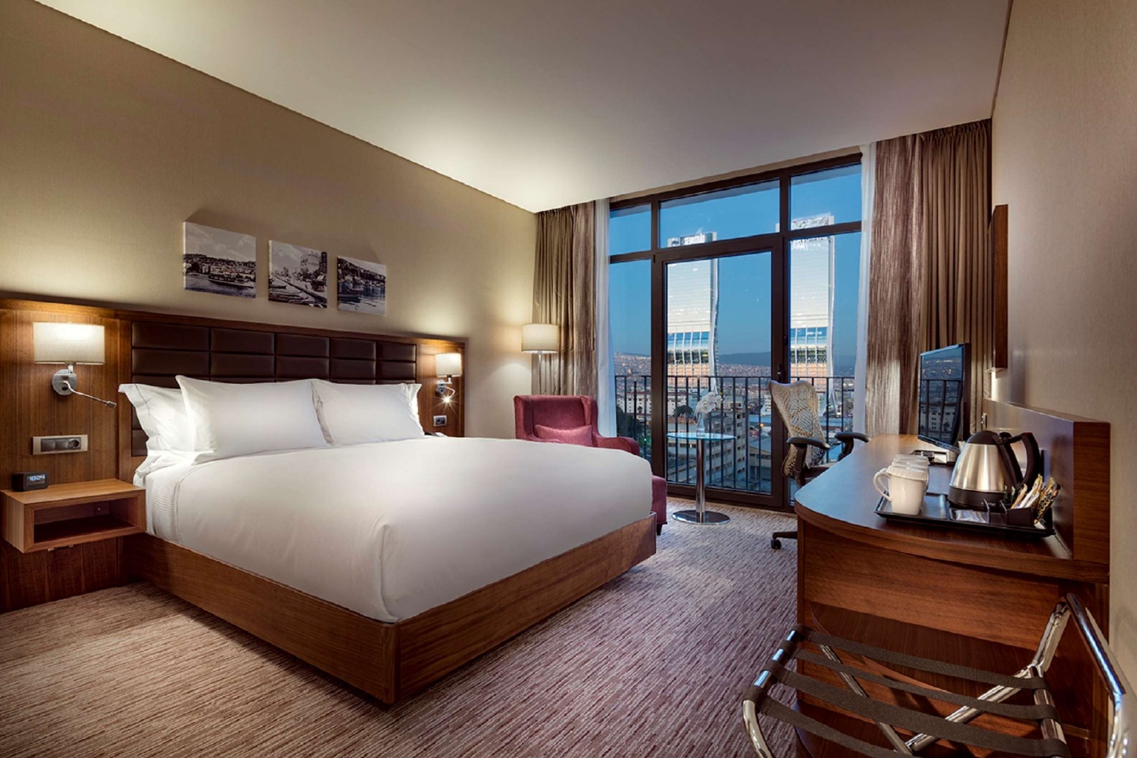 Photo - Hilton Garden Inn Izmir Bayrakli