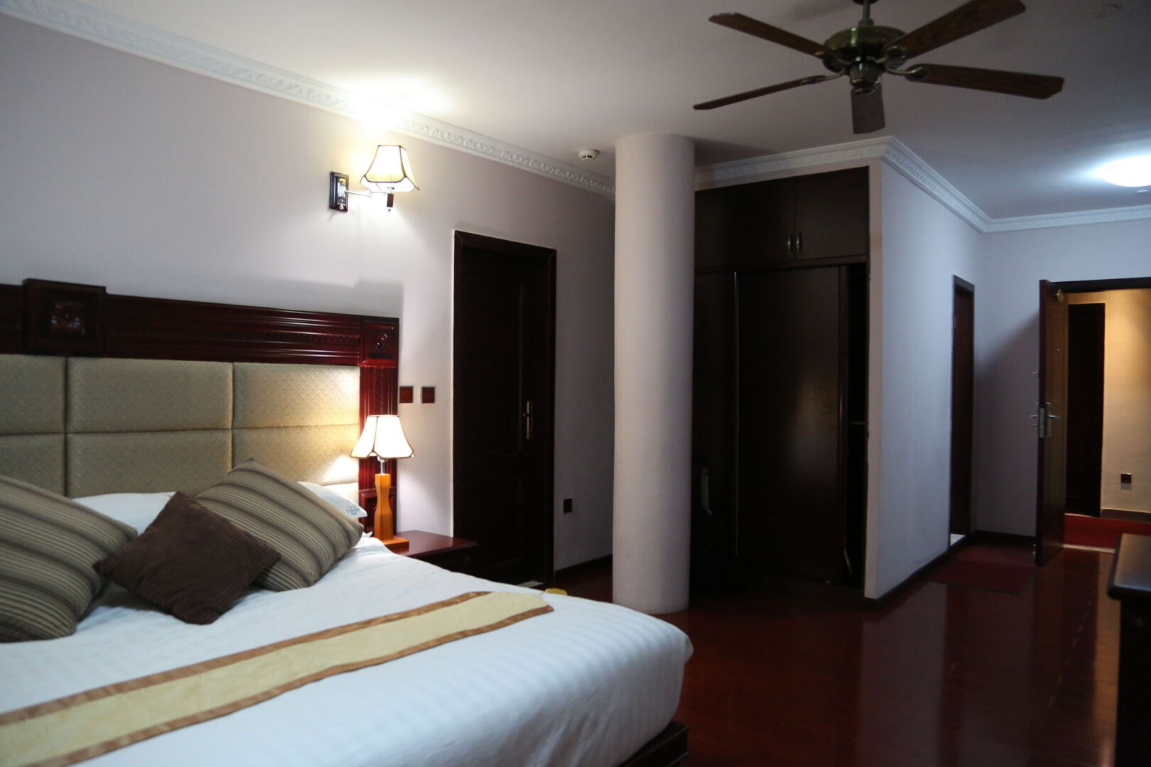 Photo - Trinity Hotel