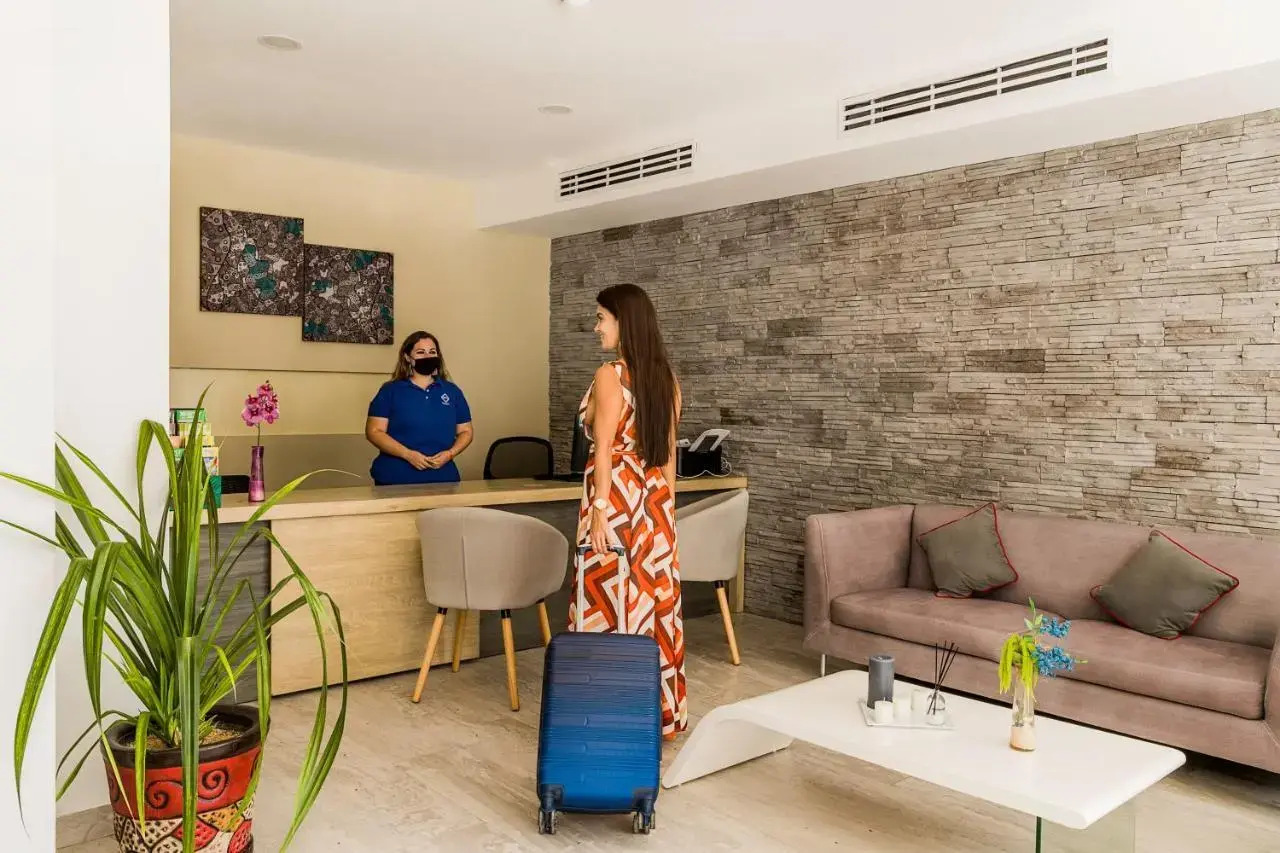 Photo - Illusion Xpress I Attraction Hotel Deluxe