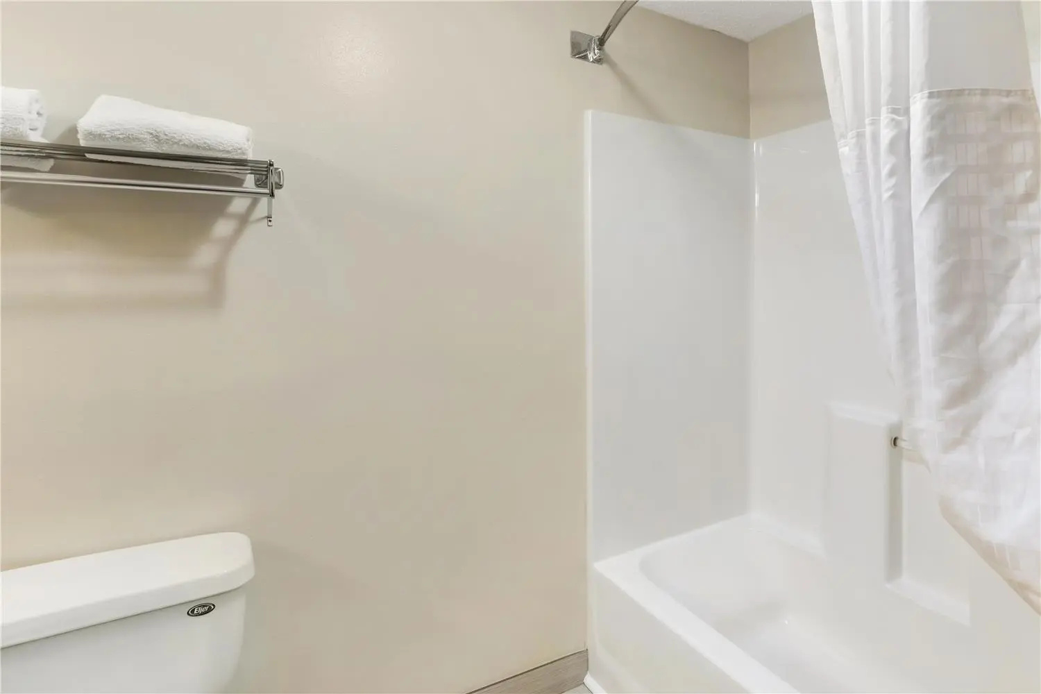 Photo - Best Western Plus Richmond Hill Inn