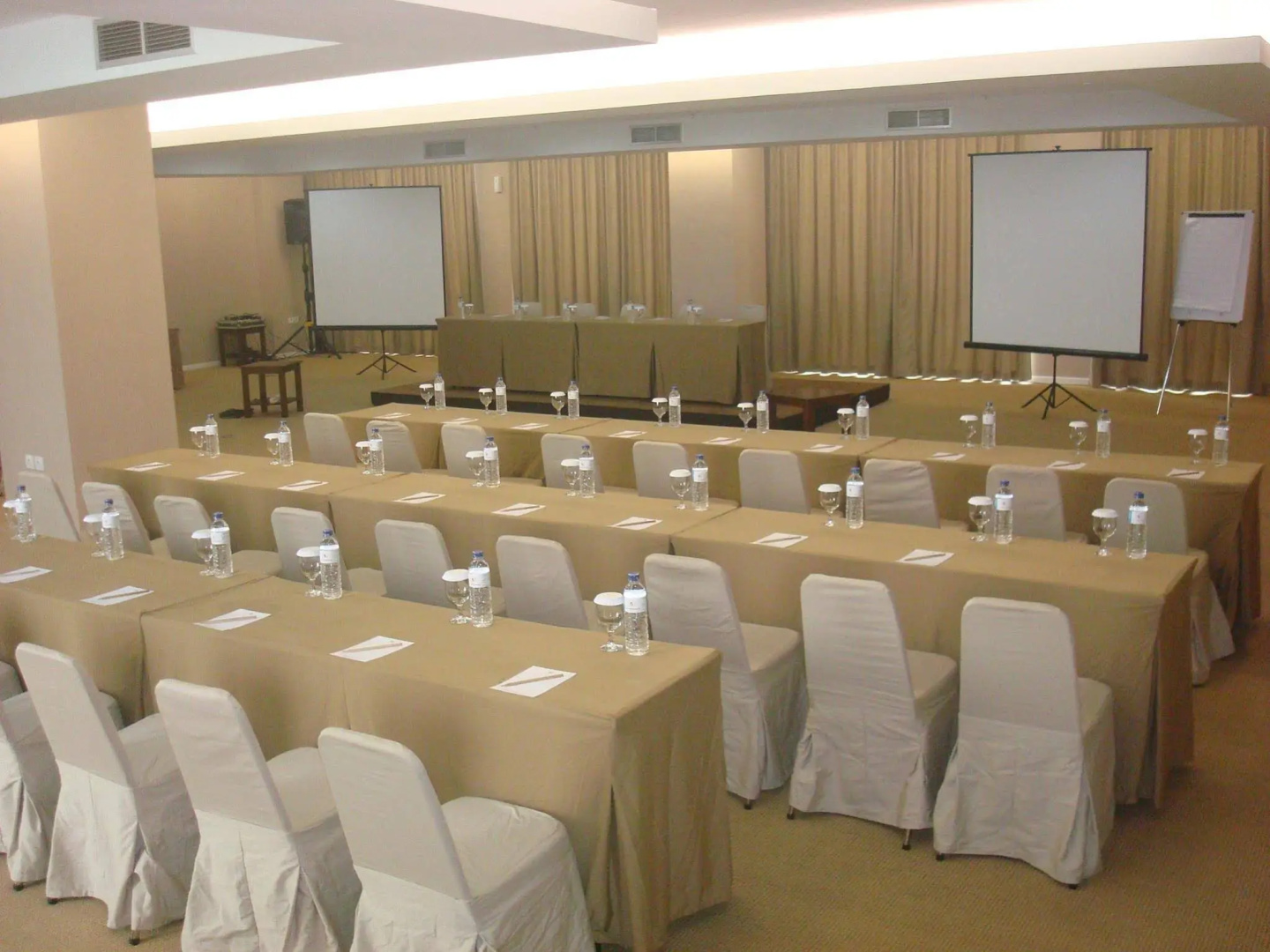 Photo - Hotel Dafam Pekanbaru