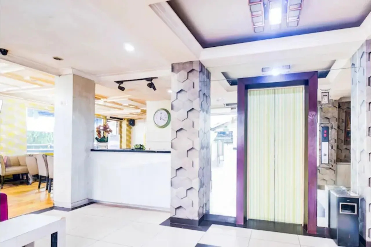 Photo - Collection O Mangga Besar Near Mangga Besar Station